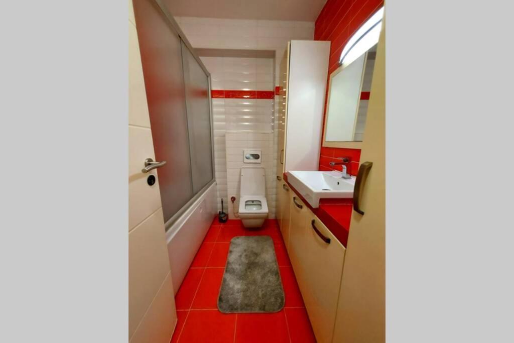 Apartment 13C Prishtinë Ngoại thất bức ảnh